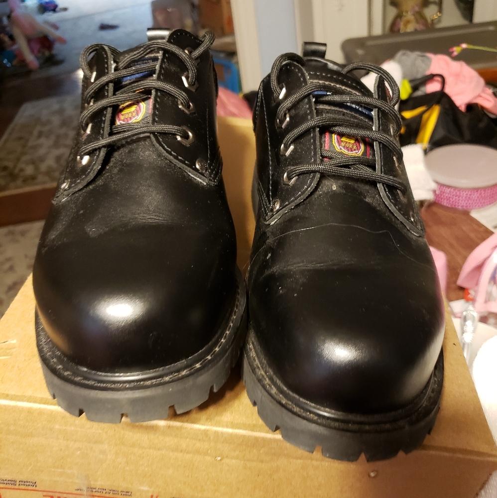 Mens shoes
